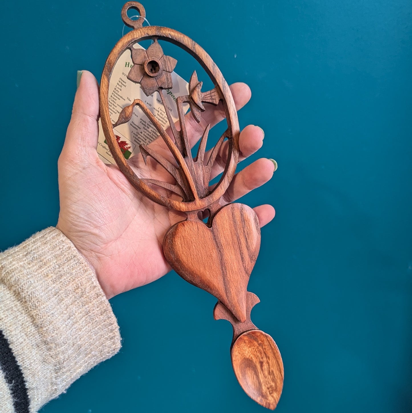 Daffodil Lovespoon (Dark wood)